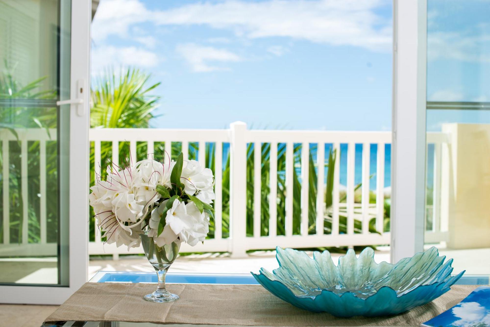 The Hamilton Beach Villas & Spa 네비스 외부 사진