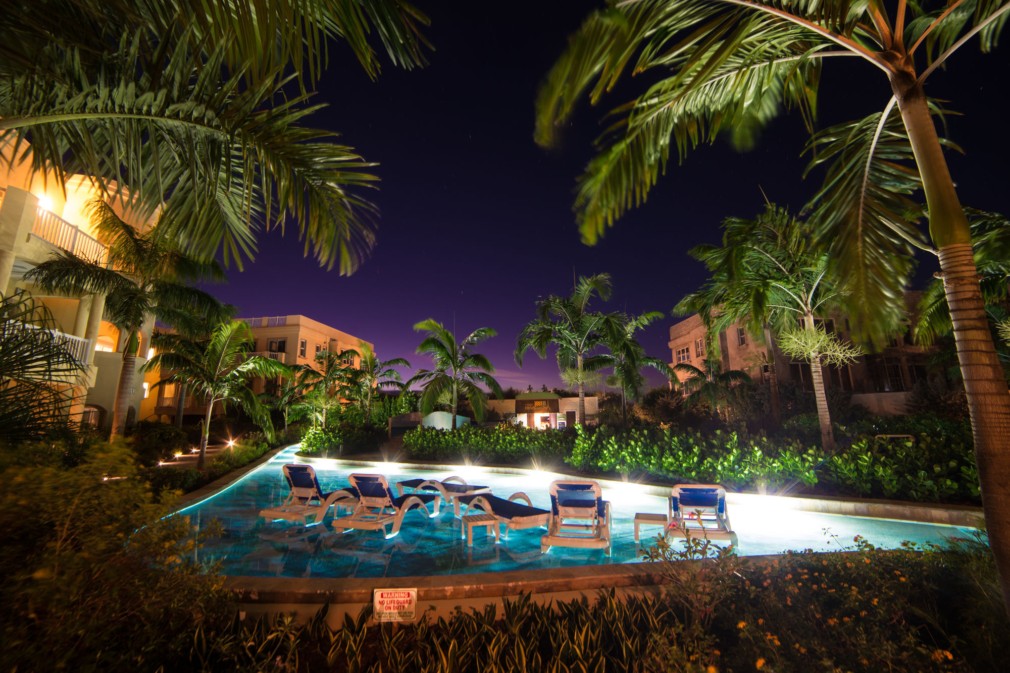 The Hamilton Beach Villas & Spa 네비스 외부 사진