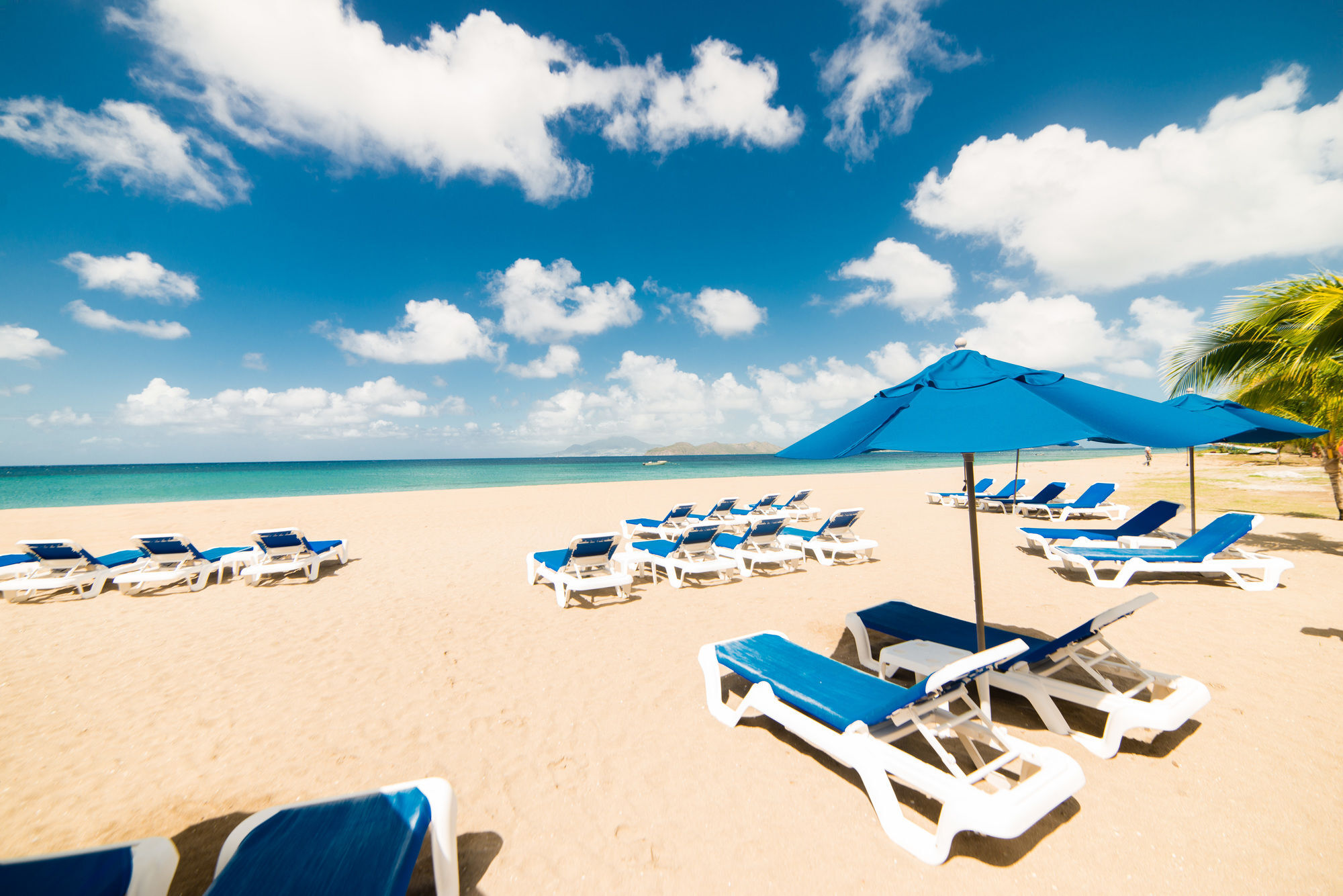 The Hamilton Beach Villas & Spa 네비스 외부 사진